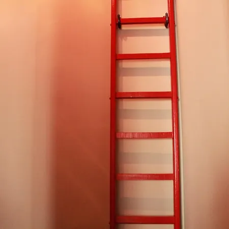 Rosso Charm البندقية