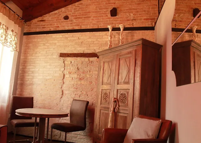 Rosso Charm 3* Βενετία