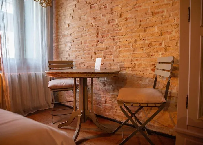 Rosso Charm 3* Βενετία