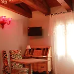 Bed & Breakfast Rosso Charm