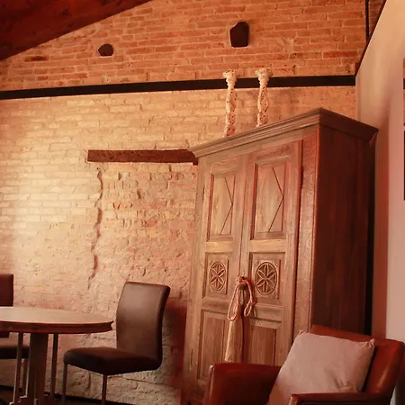 ロッソ チャーム B＆b 3* ヴェネツィア