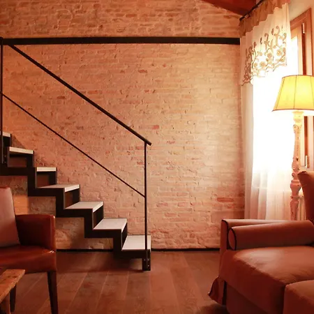 ロッソ チャーム B＆b ヴェネツィア