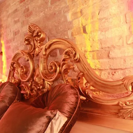 Rosso Charm Bed & Breakfast 3*